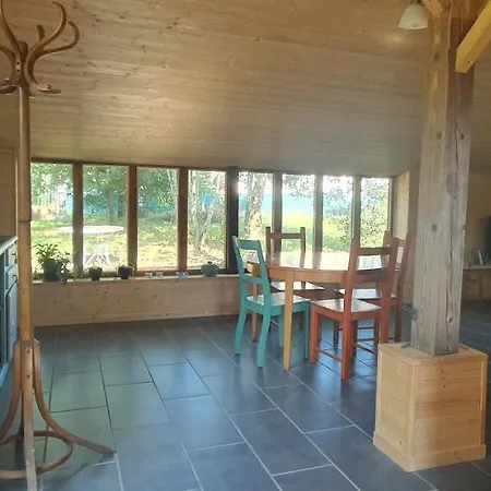 Pavillon De La Biche Feriehus *