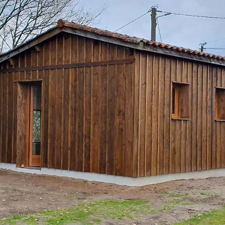 Pavillon De La Biche Commensacq
